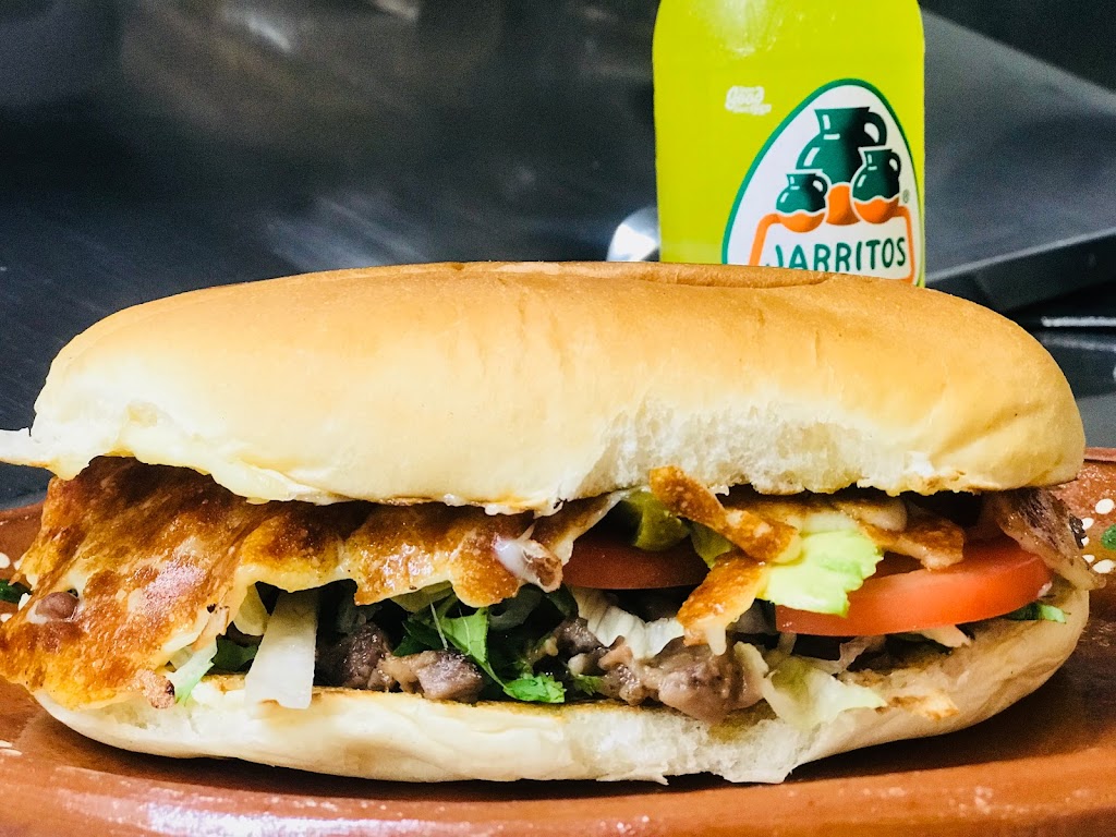 3 De Mayo Mexican Restaurant