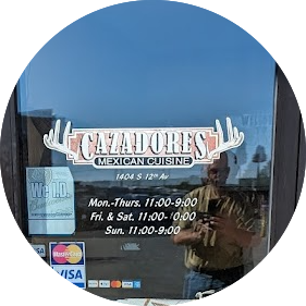 Cazadores Mexican food logo