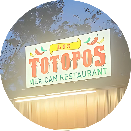 Los Totopos logo