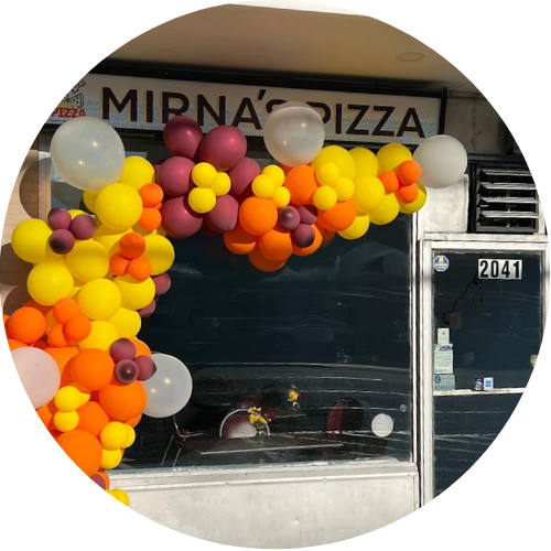 Mirna’s pizza logo