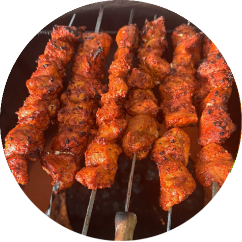Royal Tikka Hut logo