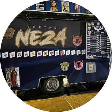Tortas Neza logo