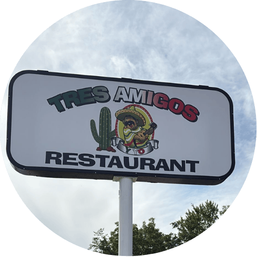 Tres Amigos Y Yo Restaurant logo