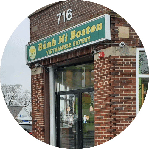 UT Banh Mi logo