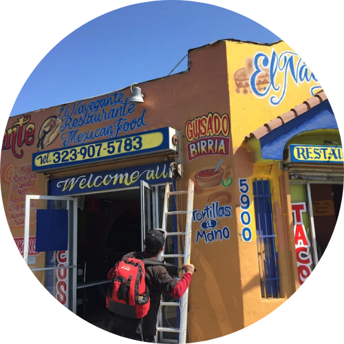 Victoria's Pupuseria Restaurant logo